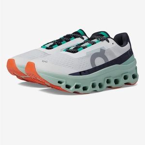 BRAND NEW!!  Mens size  10 On Running Cloudmonster.